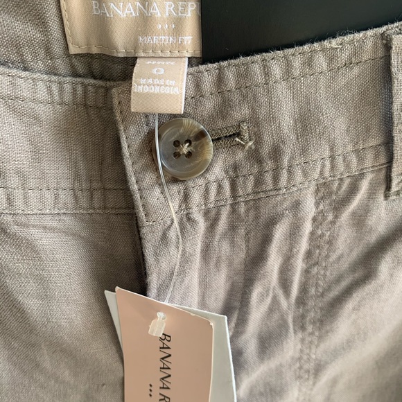 NWT Banana Republic Cargo Crops - Picture 2 of 8